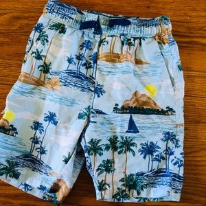 Boy's swim trunks size 7